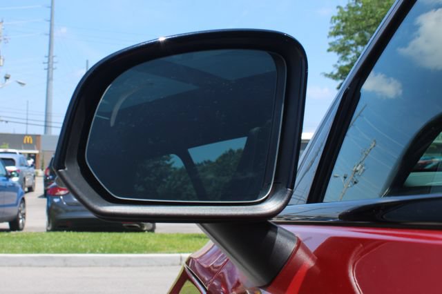 Used 2021 Volvo XC40 T5 R-Design w/ Advanced Package AWD/4WD image 8