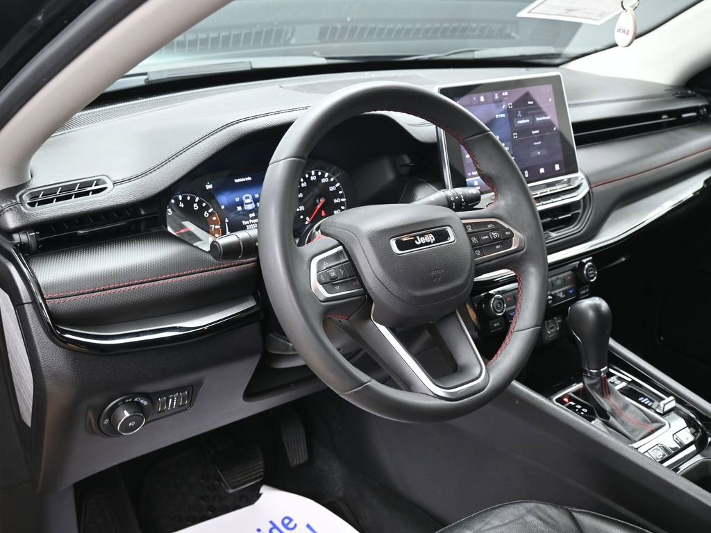 Used 2022 Jeep Compass Trailhawk image 24