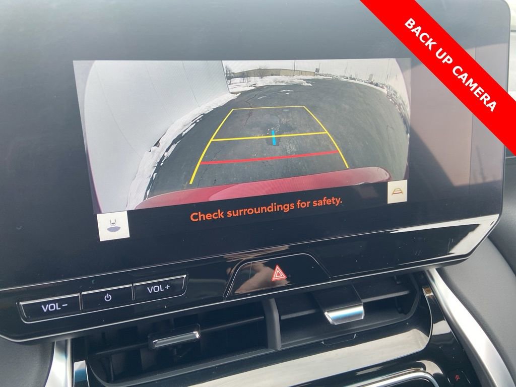 Certified 2024 Toyota Venza Nightshade image 6