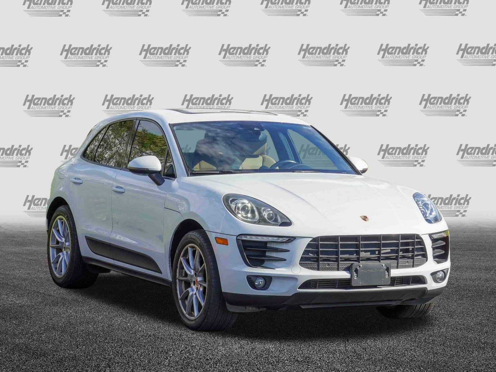 Used 2018 Porsche Macan Sport Edition image 2