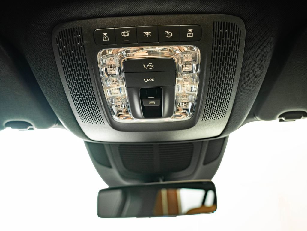 Certified 2026 Mercedes-Benz GLS 450 4MATIC image 46