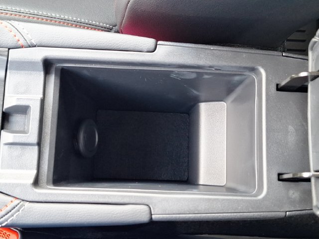New 2026 Nissan Kicks SR w/ SR Premium Package FWD image 26