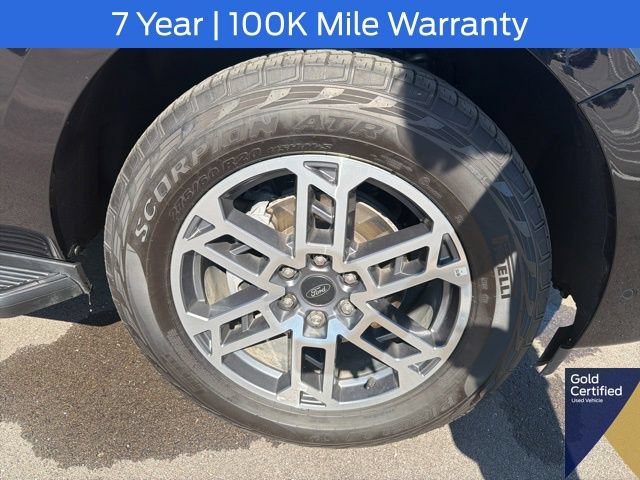 Used 2025 Ford Expedition Active AWD/4WD image 6