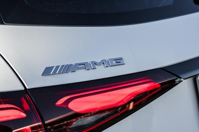 New 2026 Mercedes-Benz GLC 43 AMG 4MATIC image 8