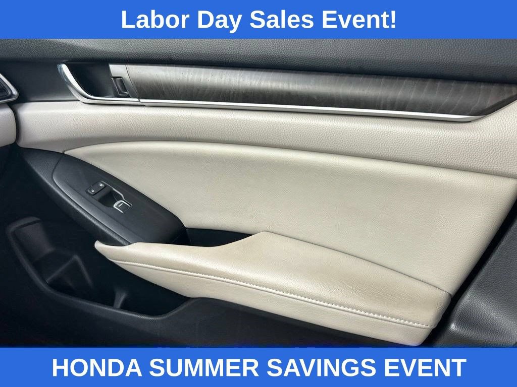 Used 2018 Honda Accord EX image 16