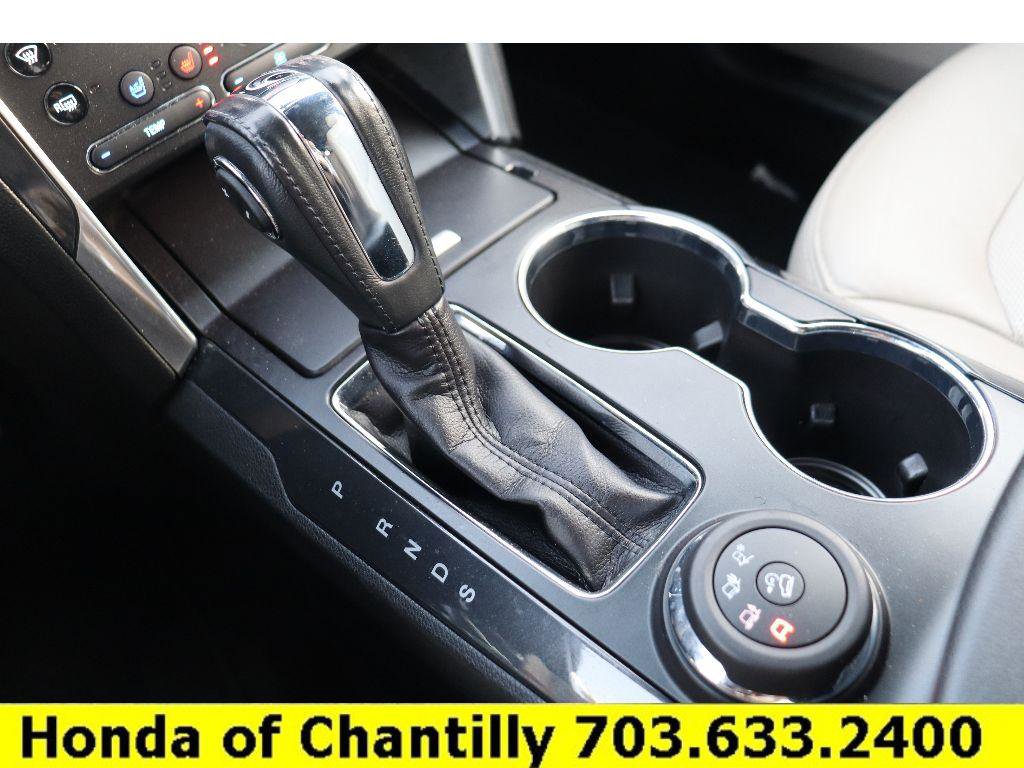 Used 2018 Ford Explorer Limited image 19