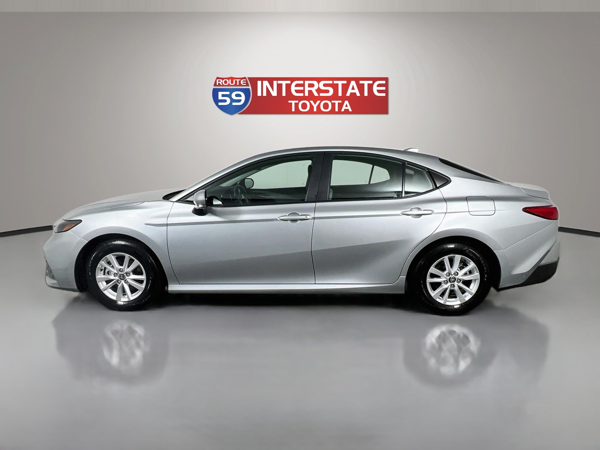 Certified 2026 Toyota Camry LE w/ Convenience Package AWD/4WD image 4