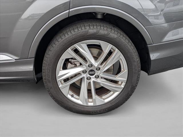 Used 2021 Audi Q7 2.0T Premium w/ Convenience Package image 24