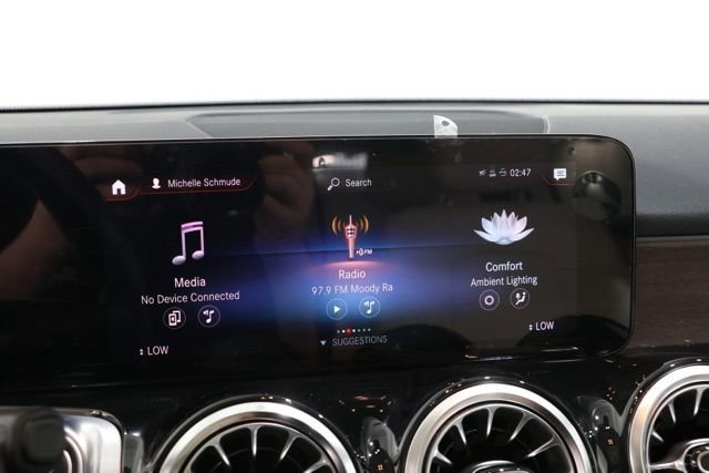 Used 2022 Mercedes-Benz GLB 250 4MATIC image 22