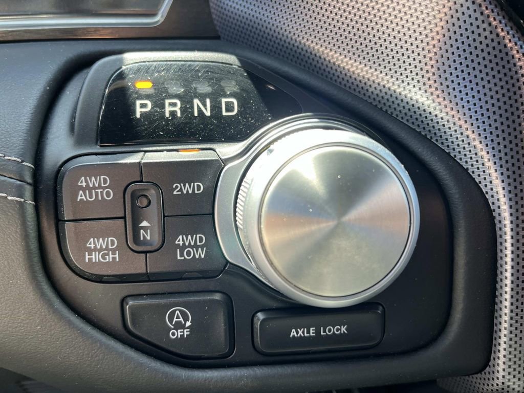 Used 2020 RAM 1500 Limited AWD/4WD image 38