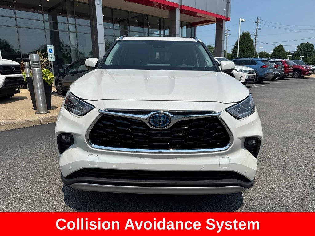 Certified 2020 Toyota Highlander Platinum AWD/4WD image 10