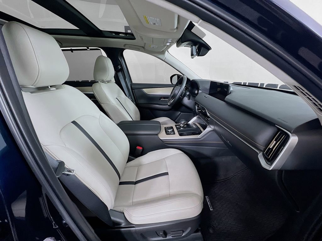Certified 2025 MAZDA CX-90 Plug-In Hybrid w/Premium Sport image 35