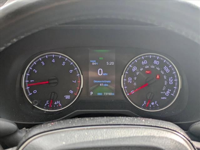 Used 2020 Toyota RAV4 XLE Premium FWD image 9
