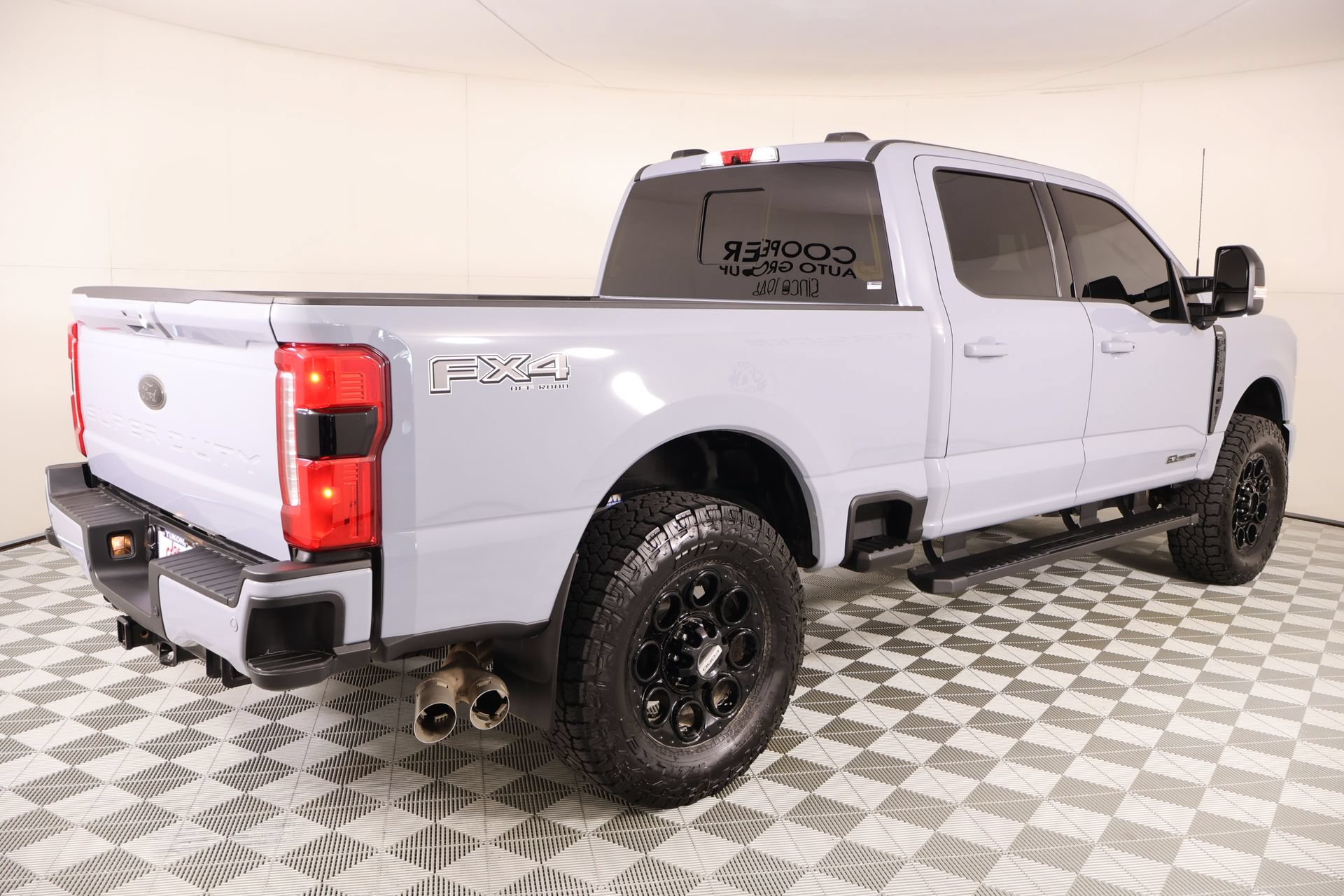 Used 2024 Ford F250 Lariat w/ Lariat Ultimate Package AWD/4WD image 21
