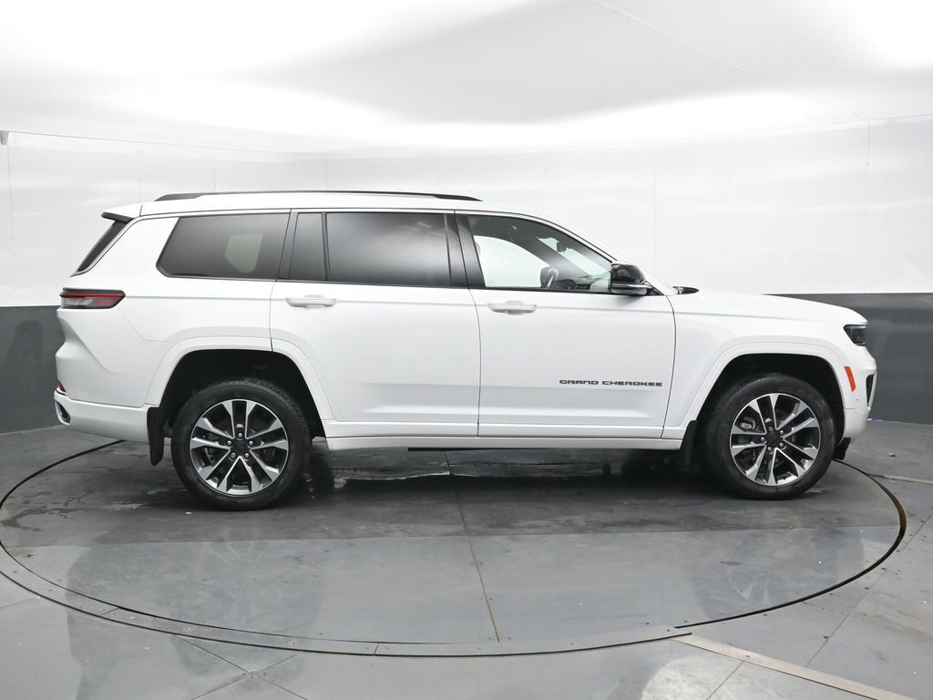 Used 2021 Jeep Grand Cherokee L Overland w/ Advanced Protech Group III image 5