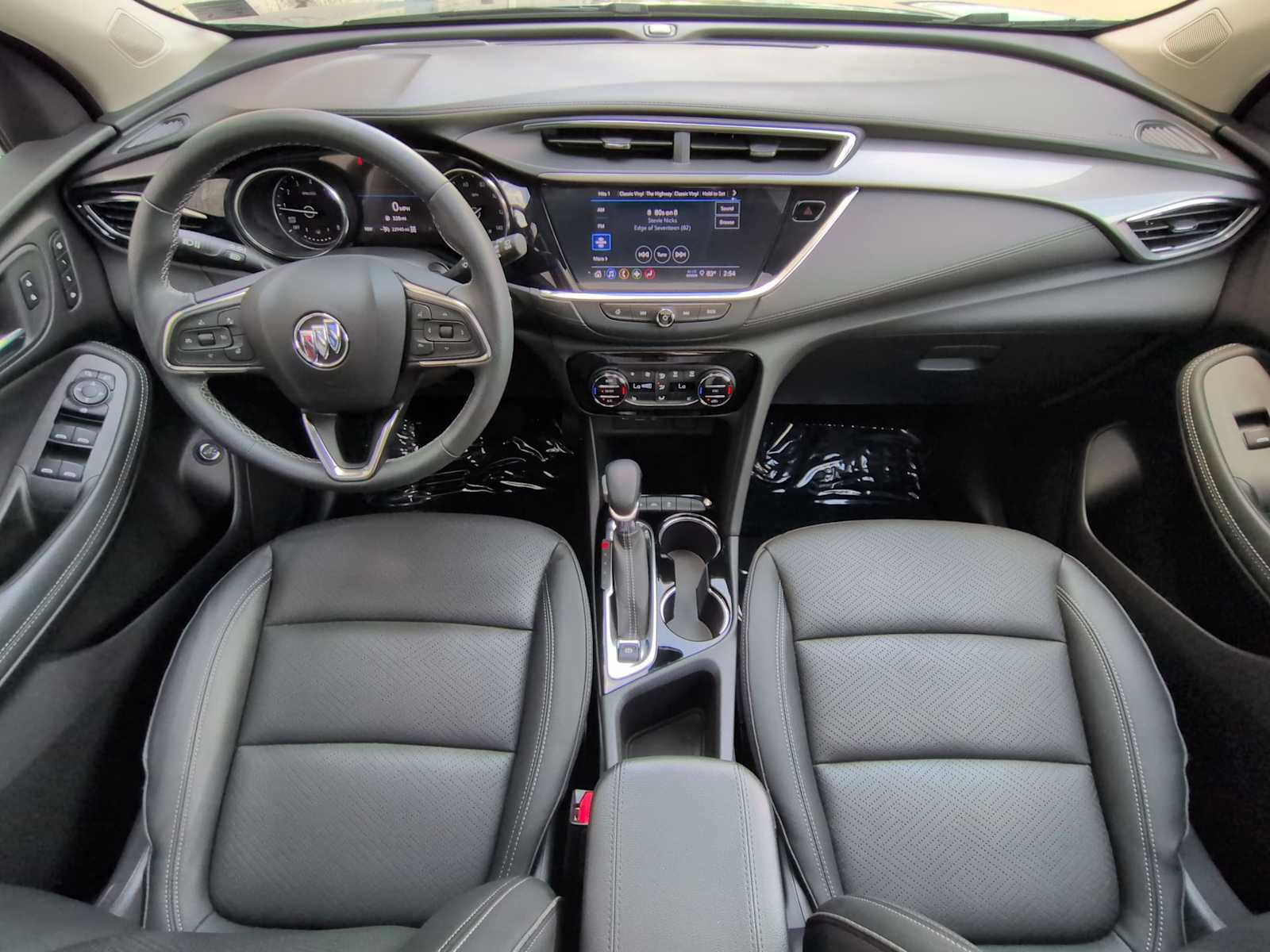 Used 2022 Buick Encore GX Essence w/ Experience Buick Package AWD/4WD image 16