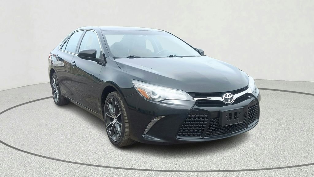 Used 2016 Toyota Camry XSE w/ Moonroof Package