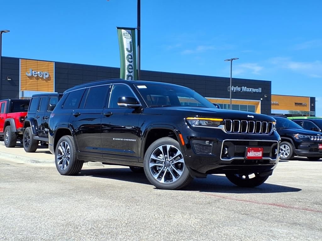 New 2025 Jeep Grand Cherokee L Overland w/ Luxury Tech Group IV image 2