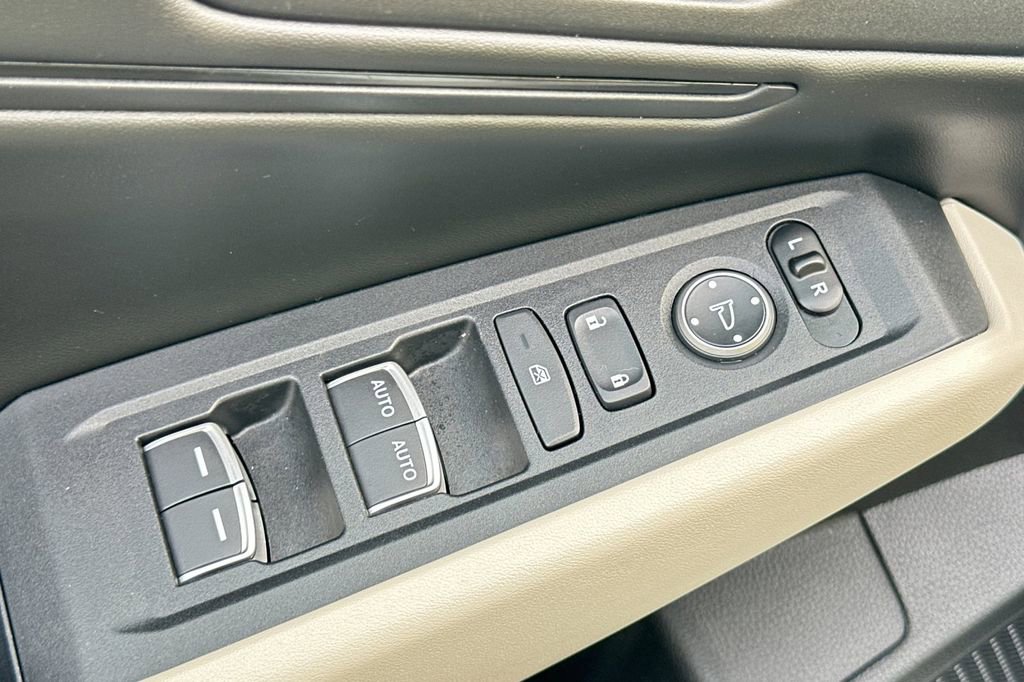 Used 2024 Honda Accord EX image 12