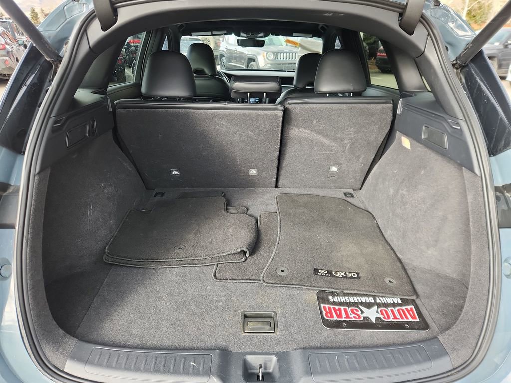 Used 2023 INFINITI QX50 Sport AWD/4WD image 23