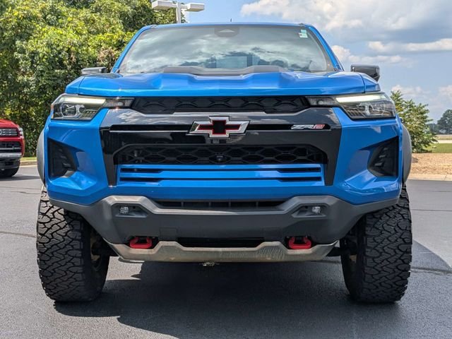 Used 2024 Chevrolet Colorado ZR2 w/ Technology Package AWD/4WD image 10
