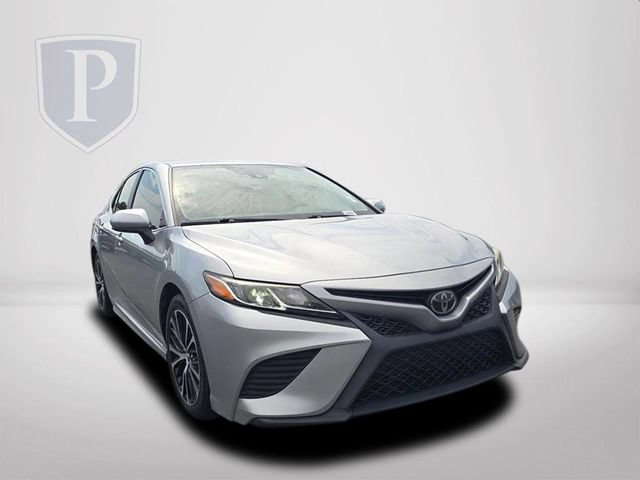 Used 2019 Toyota Camry SE FWD image 15