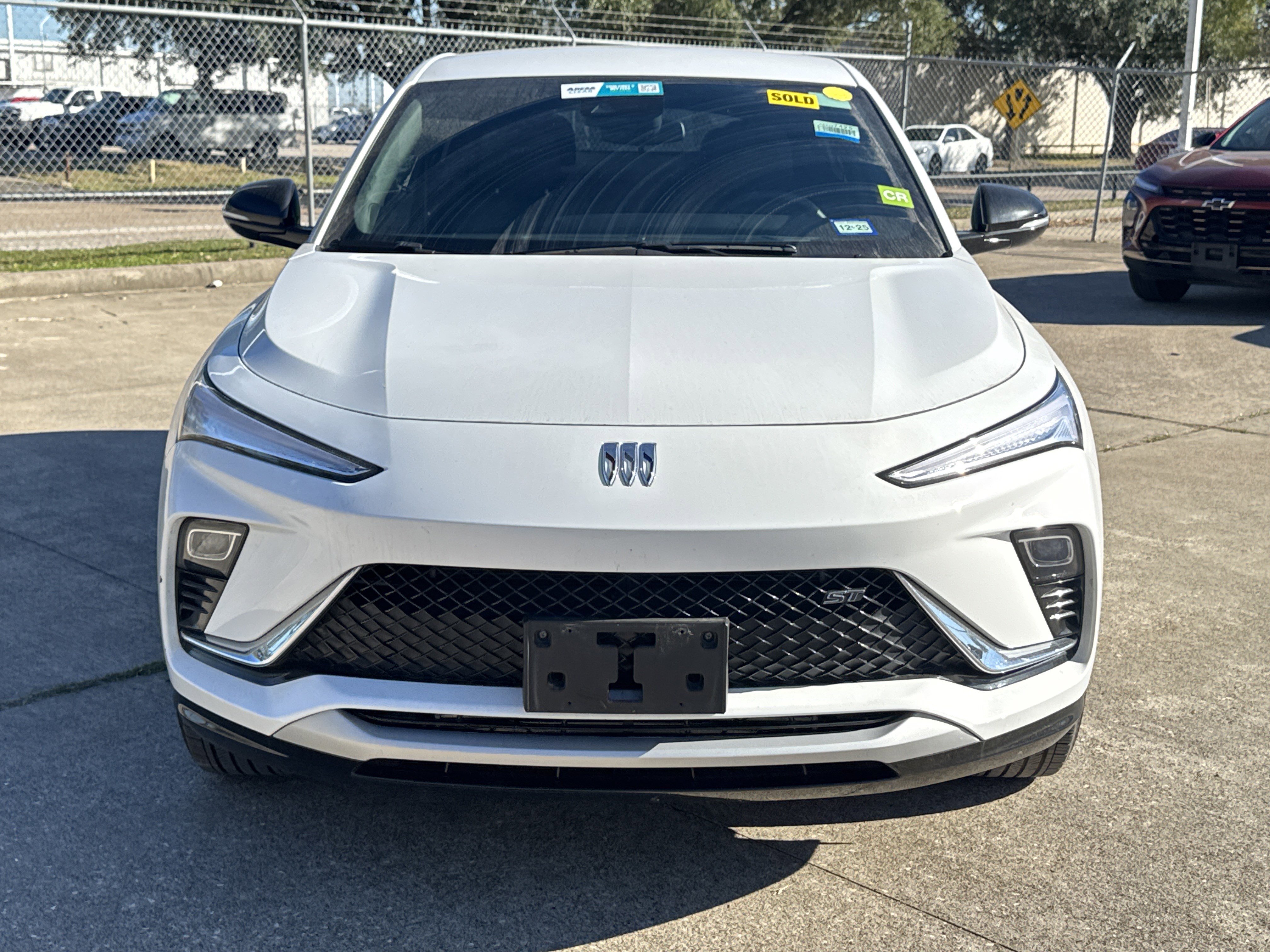 Used 2025 Buick Envista Sport Touring image 13