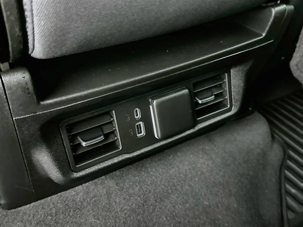 Used 2023 GMC Sierra 1500 Elevation AWD/4WD image 34