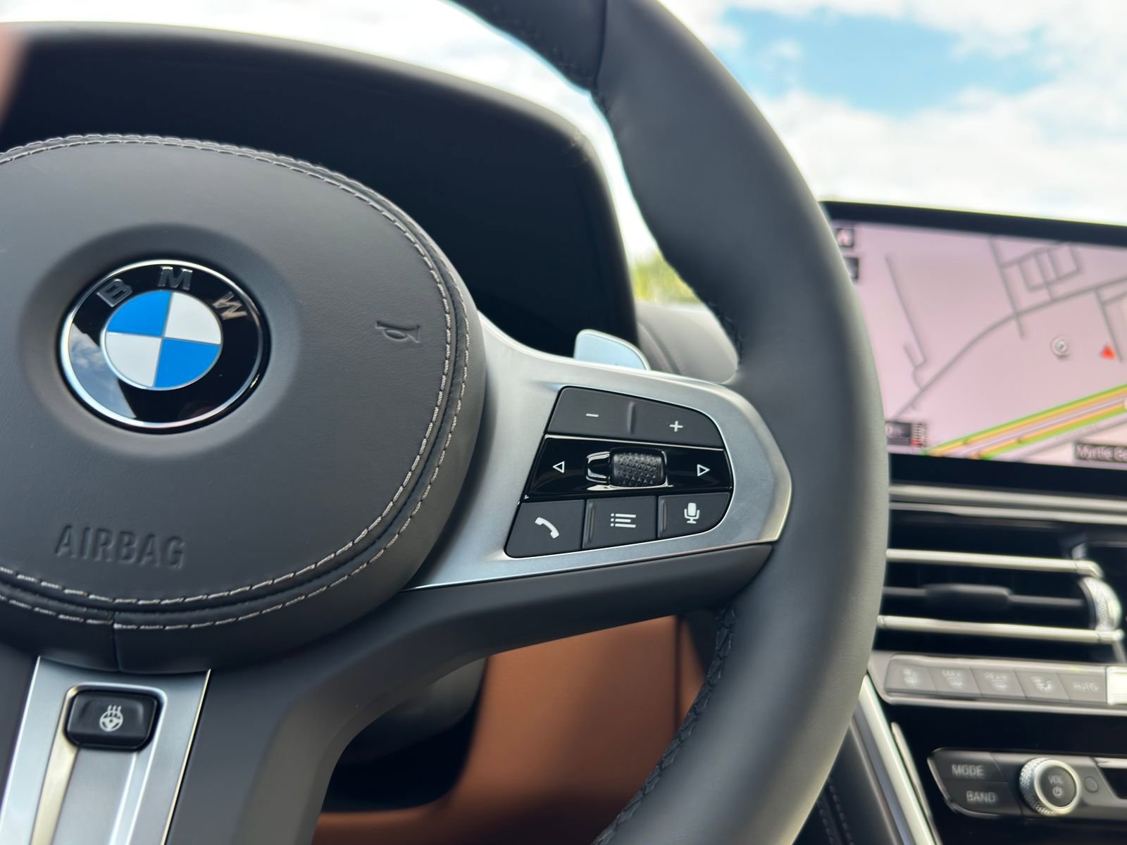 New 2026 BMW 840i Convertible w/ Comfort Seating Package image 19