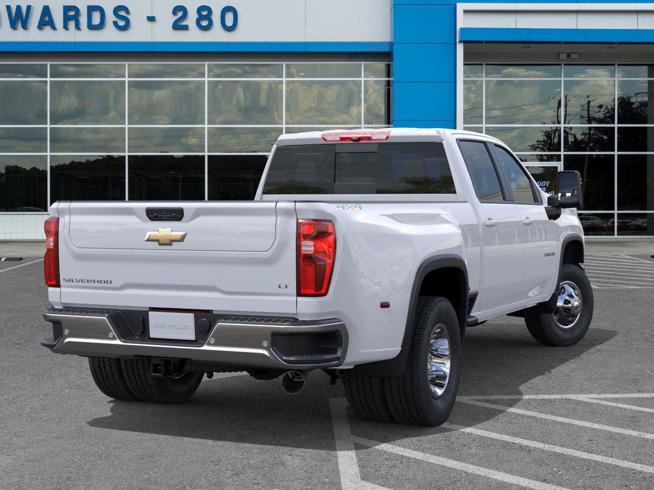 New 2026 Chevrolet Silverado 3500 LT w/ All Star Edition AWD/4WD image 4