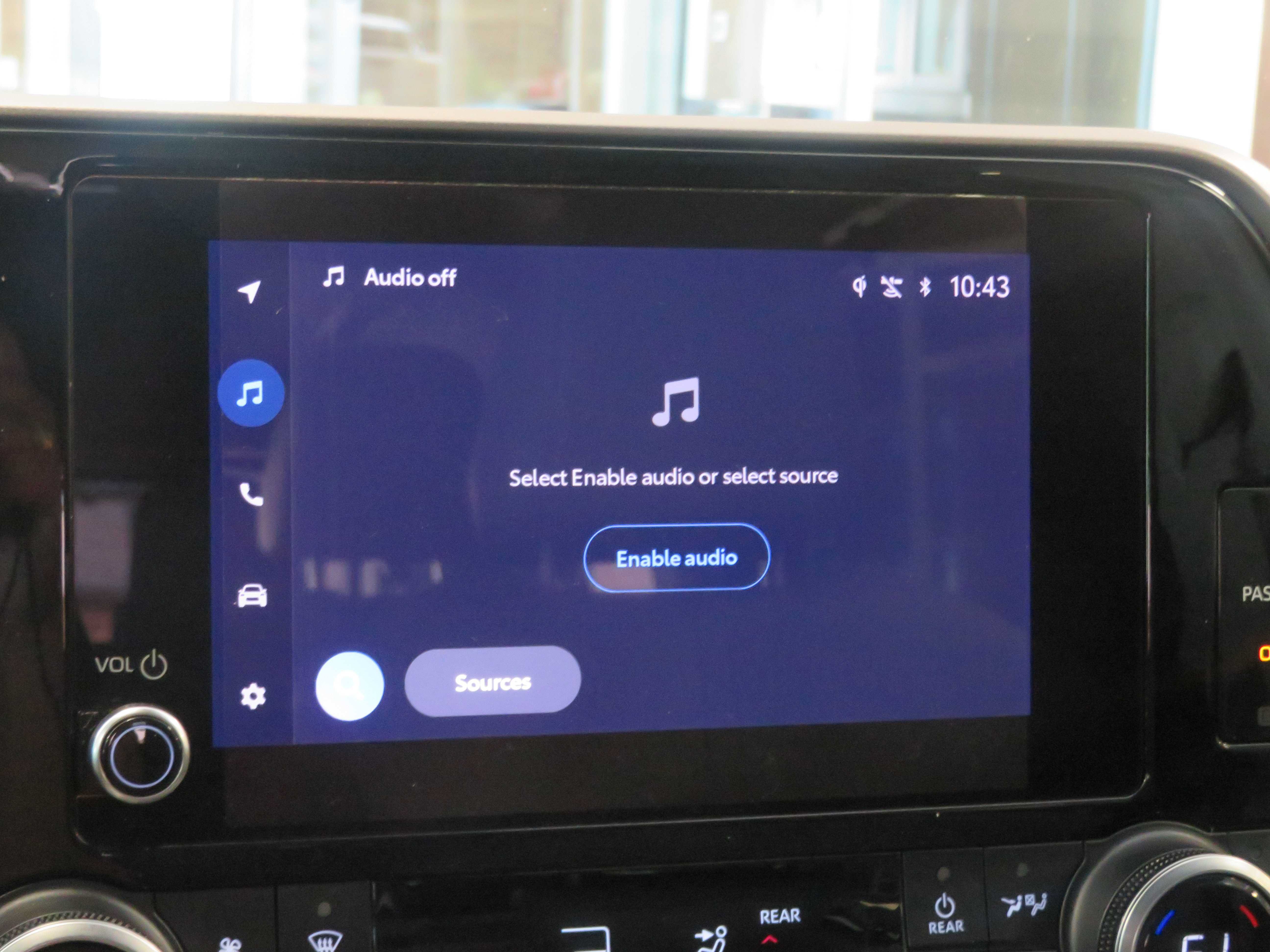 Used 2023 Toyota Highlander XLE FWD image 42