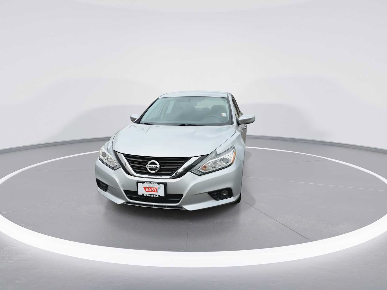 Used 2018 Nissan Altima 2.5 SV FWD image 3