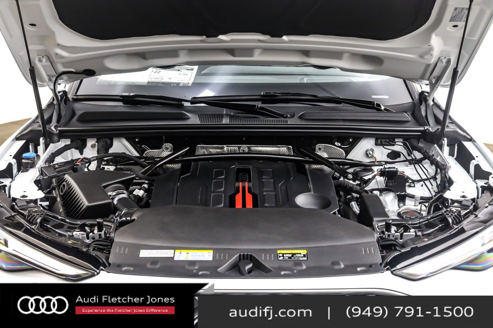 New 2025 Audi SQ5 Premium Plus image 11