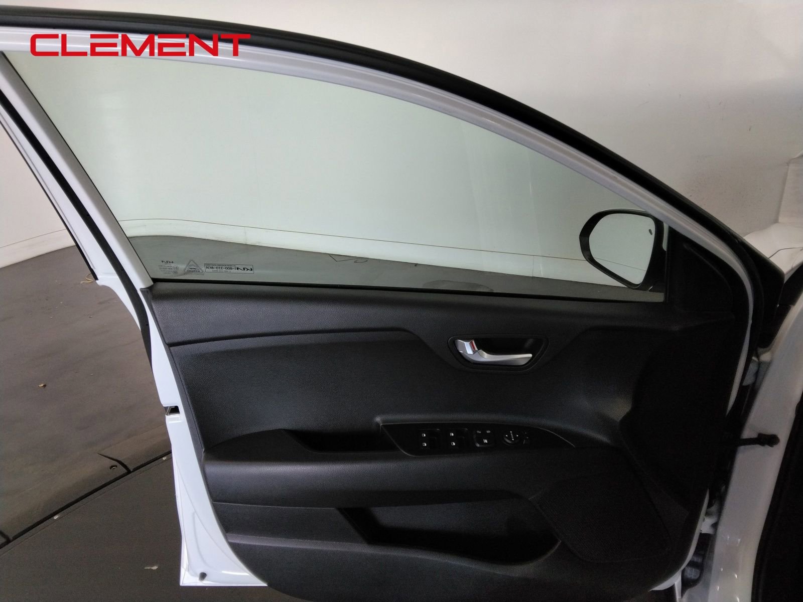 Used 2023 Kia Rio S image 24