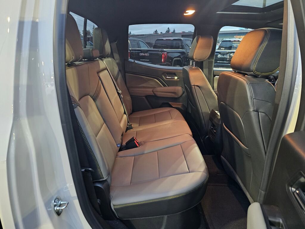 New 2026 Chevrolet Colorado ZR2 w/ Technology Package image 28