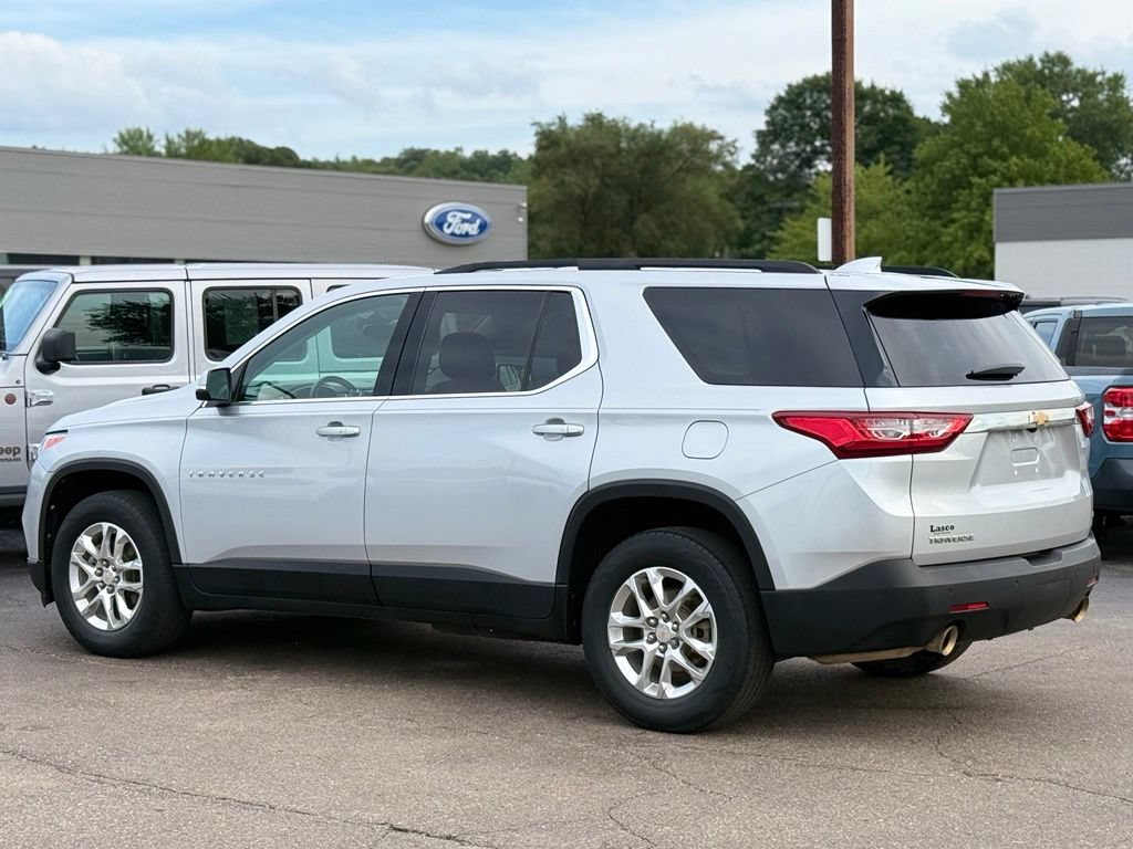 Used 2021 Chevrolet Traverse LT FWD image 31