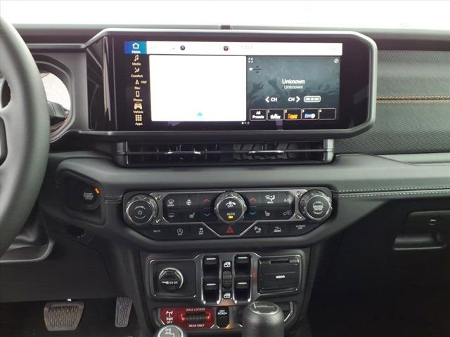 New 2026 Jeep Gladiator Mojave w/ Safety Group image 7