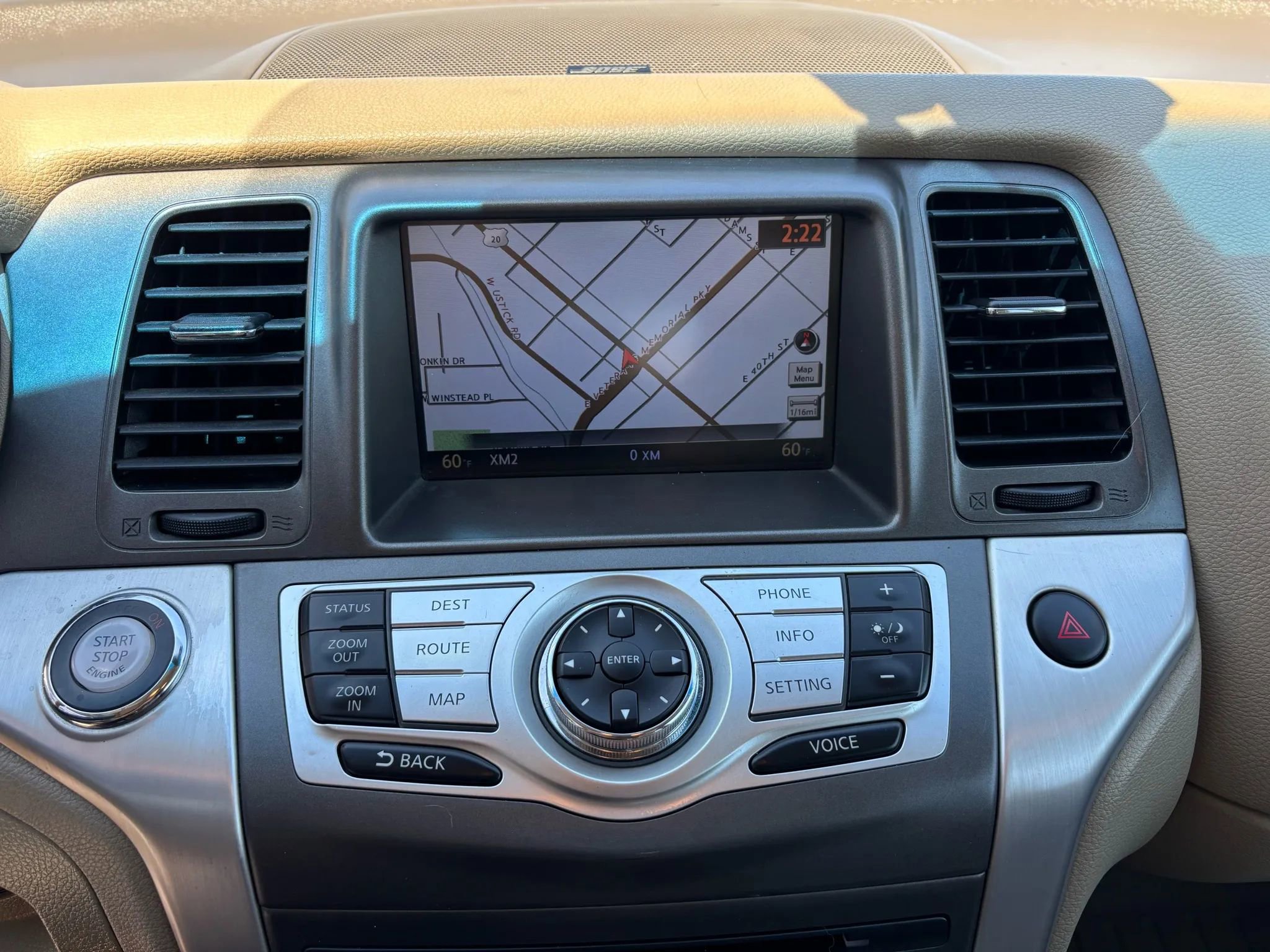 Used 2011 Nissan Murano LE w/ Navigation Pkg image 10