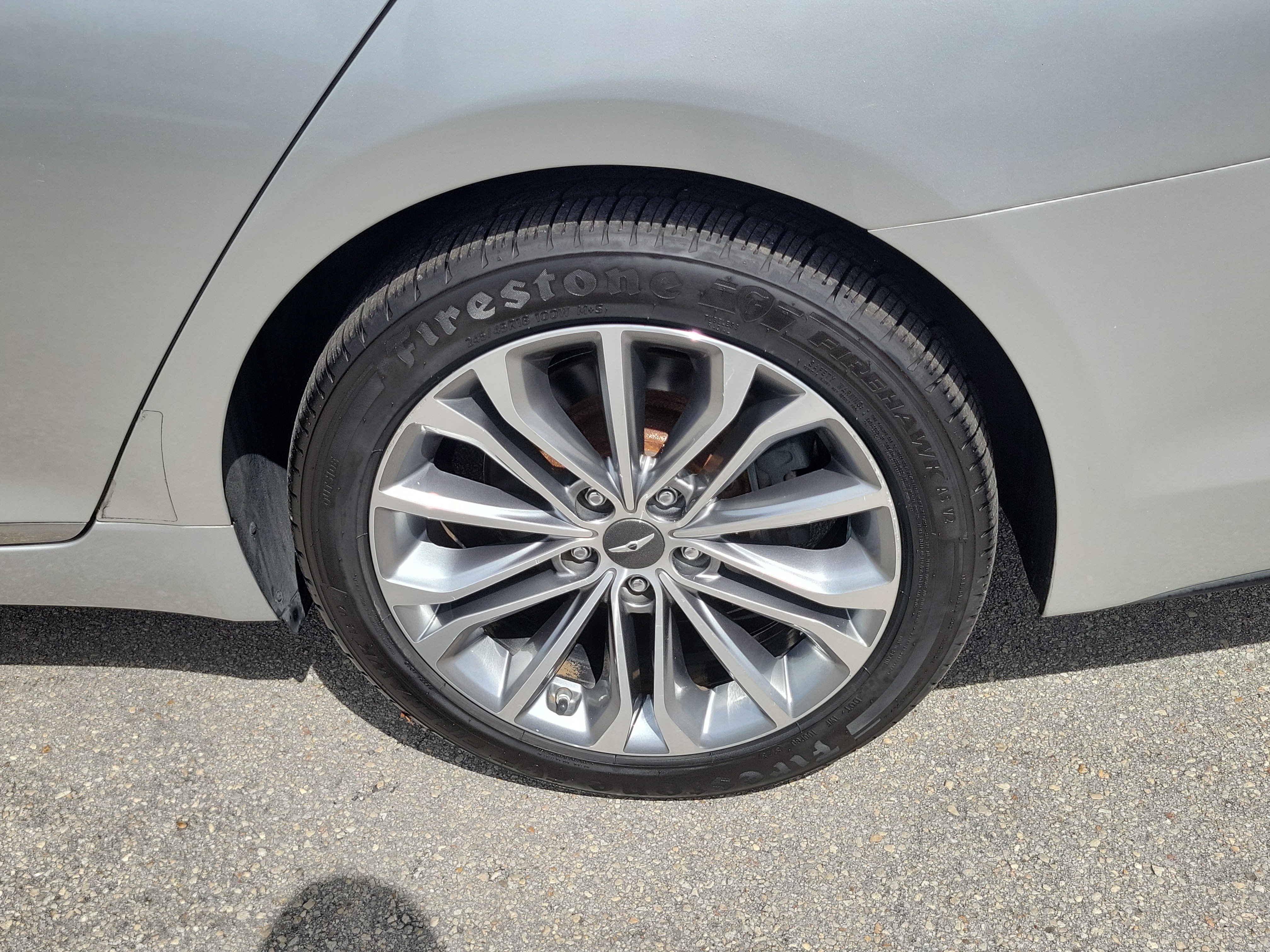 Used 2017 Genesis G80 3.8 RWD image 26