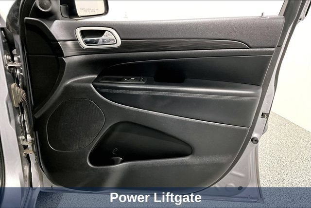 Used 2021 Jeep Grand Cherokee Altitude AWD/4WD image 38
