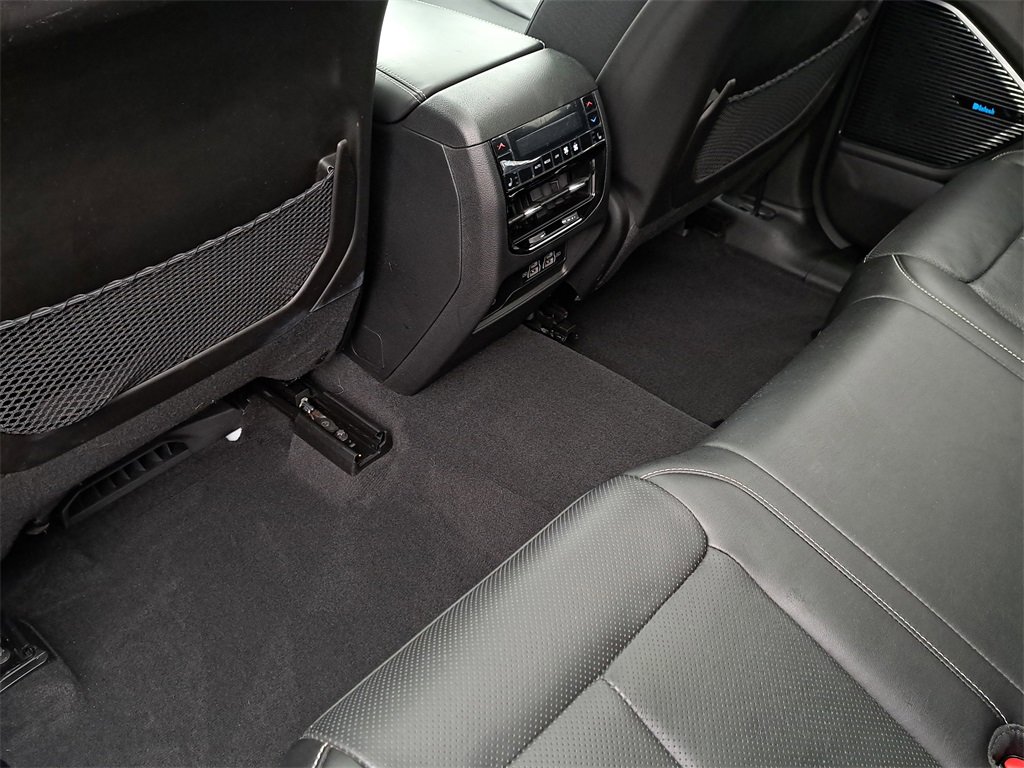 Certified 2023 Jeep Grand Cherokee Overland w/ Advanced Protech Group III image 14