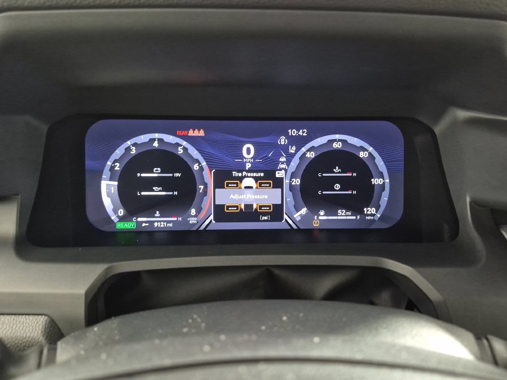 Used 2025 Toyota Tacoma 4x4 Double Cab Hybrid image 16