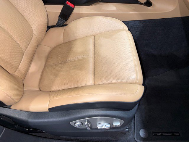 Used 2016 Porsche Cayenne image 67