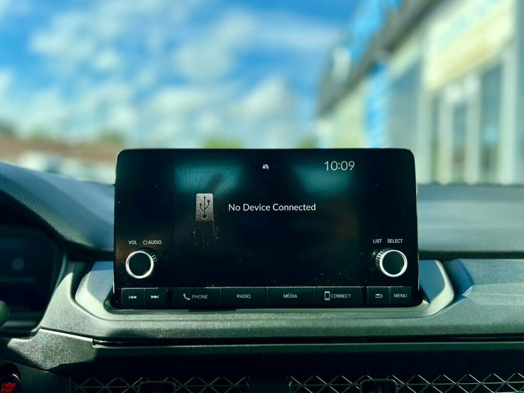 Used 2023 Honda Accord LX image 20