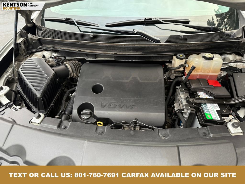 Used 2021 Chevrolet Traverse Premier w/ Redline Edition image 44