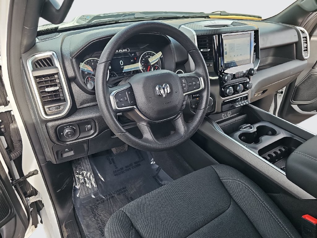 New 2026 RAM 1500 Express AWD/4WD image 15