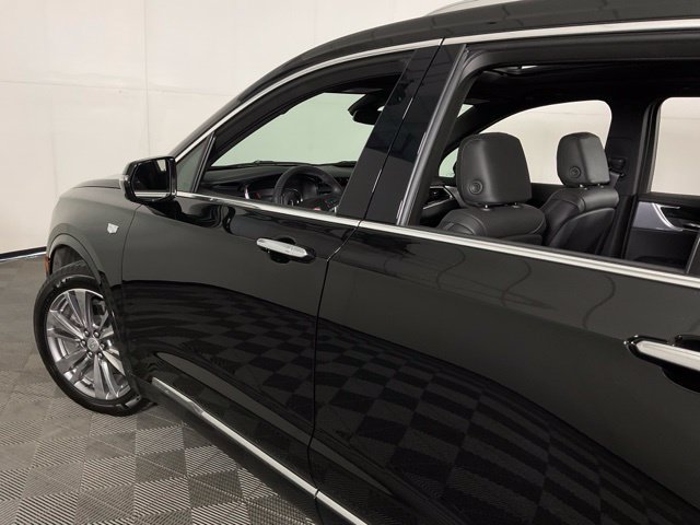 Used 2025 Cadillac XT6 Premium Luxury w/ LPO, Floor Liner Package AWD/4WD image 35