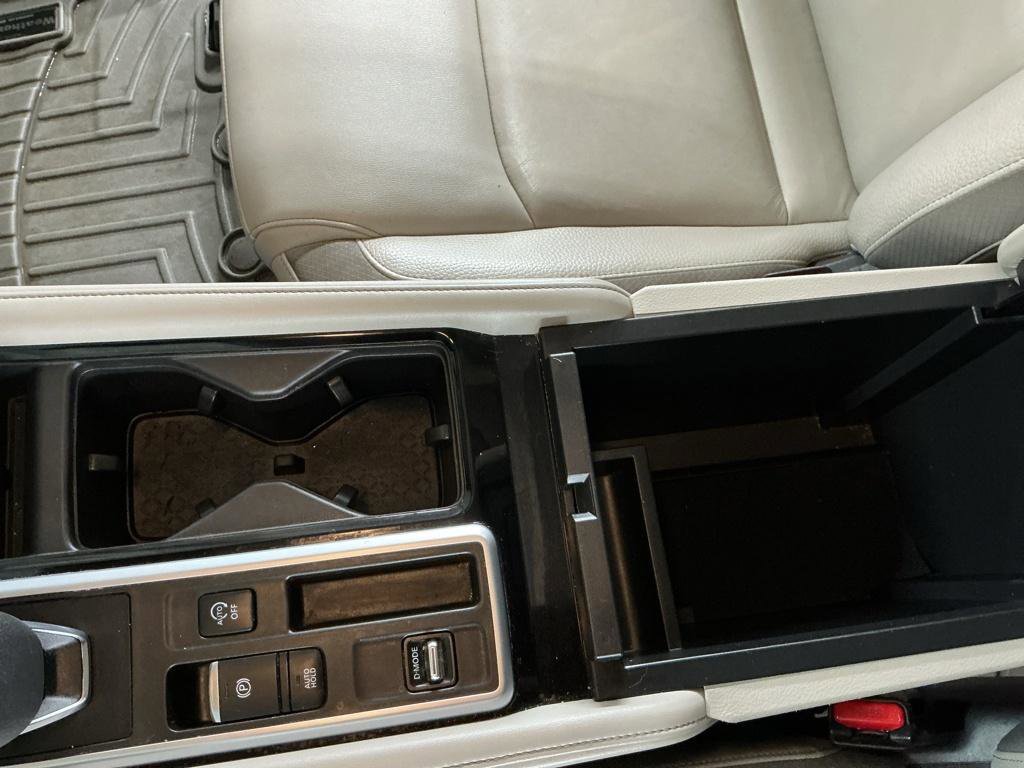 Used 2022 Nissan Pathfinder SL w/ SL Premium Package FWD image 8