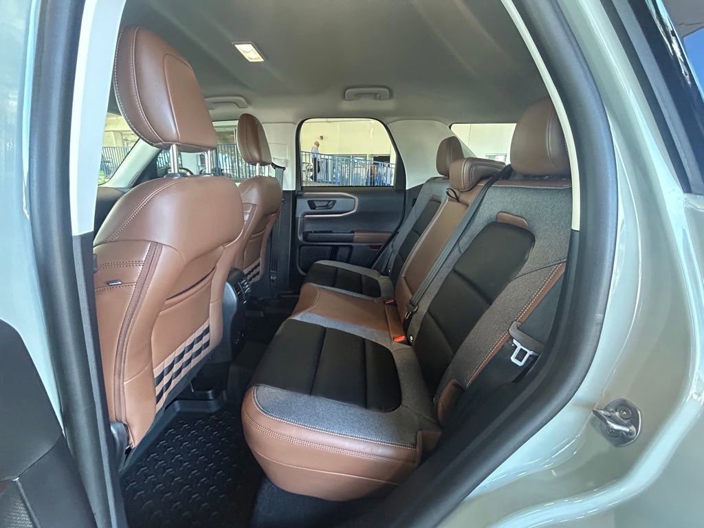 Used 2024 Ford Bronco Sport Outer Banks image 33