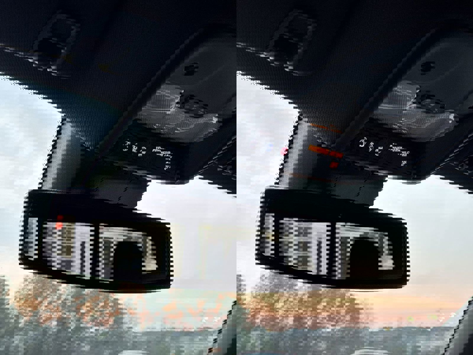 Used 2023 Chevrolet Colorado Z71 w/ Z71 Convenience Package 2 image 27